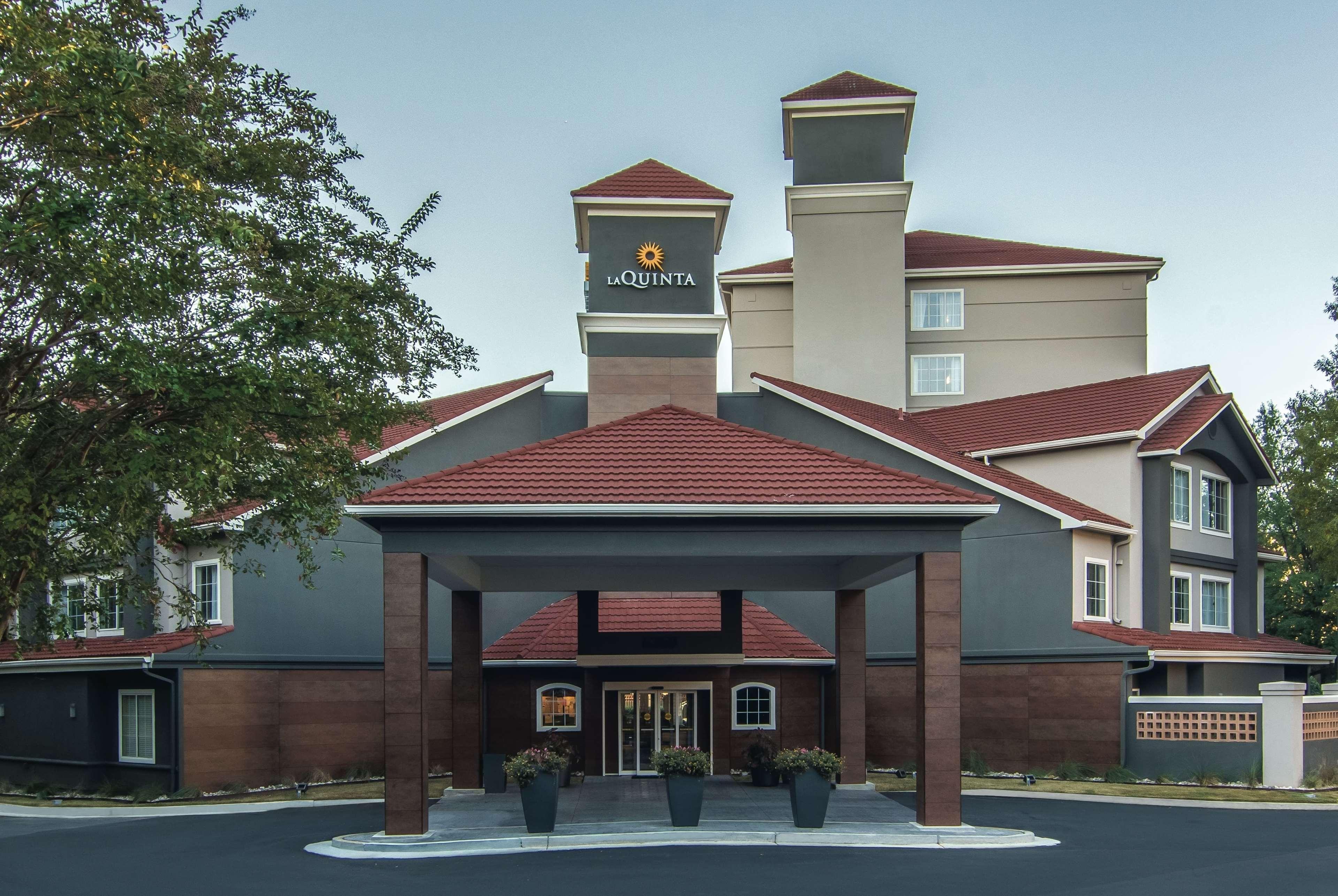 La Quinta By Wyndham Atlanta Perimeter Medical Hotel Sandy Springs Exterior foto
