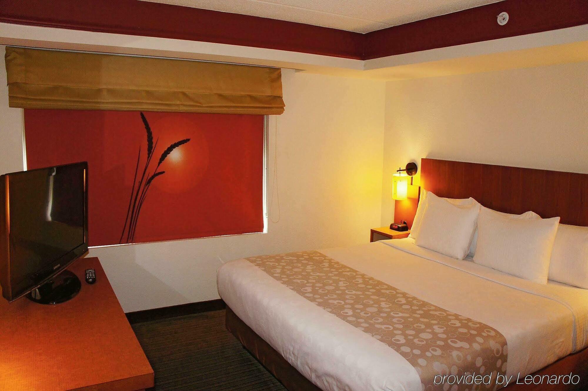 La Quinta By Wyndham Atlanta Perimeter Medical Hotel Sandy Springs Exterior foto