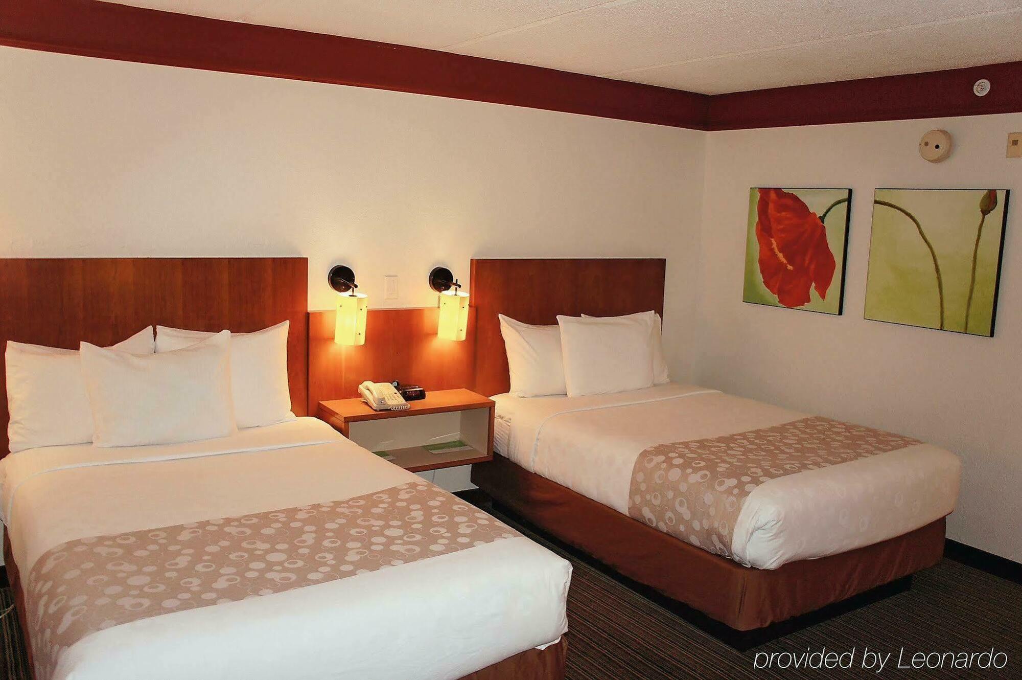 La Quinta By Wyndham Atlanta Perimeter Medical Hotel Sandy Springs Exterior foto