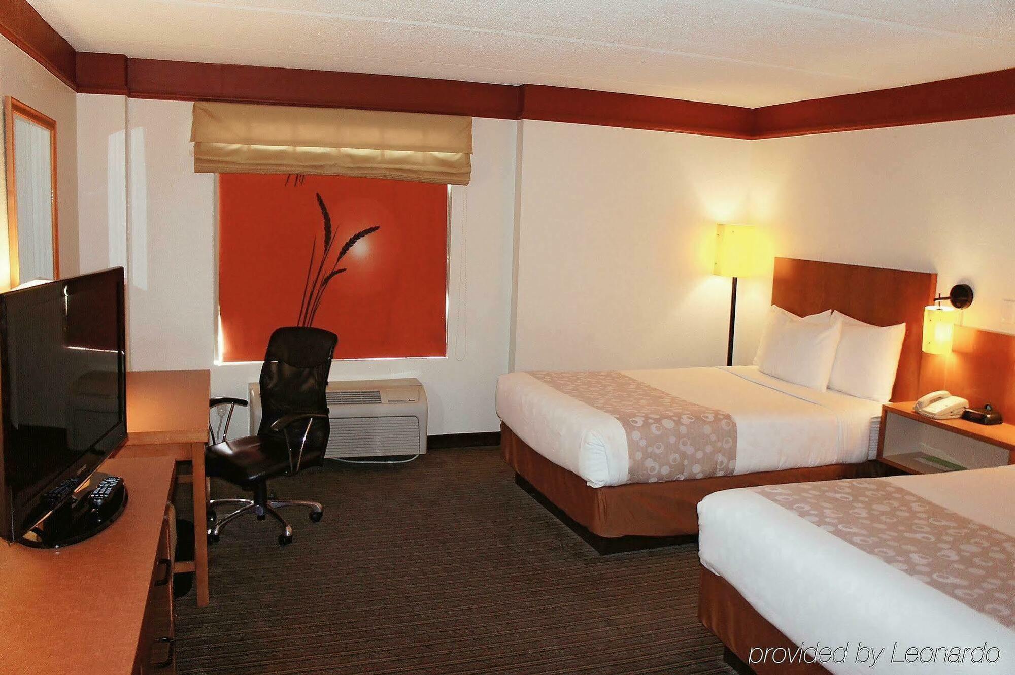 La Quinta By Wyndham Atlanta Perimeter Medical Hotel Sandy Springs Exterior foto